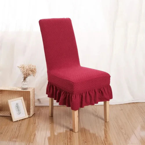 Renove o visual da sua sala de jantar com a Capa Protetora para Cadeira de Jantar Premium Longa, ideal para quem valoriza proteção, funcionalidade e um toque sofisticado na decoração. Da lojaorganizeja.com