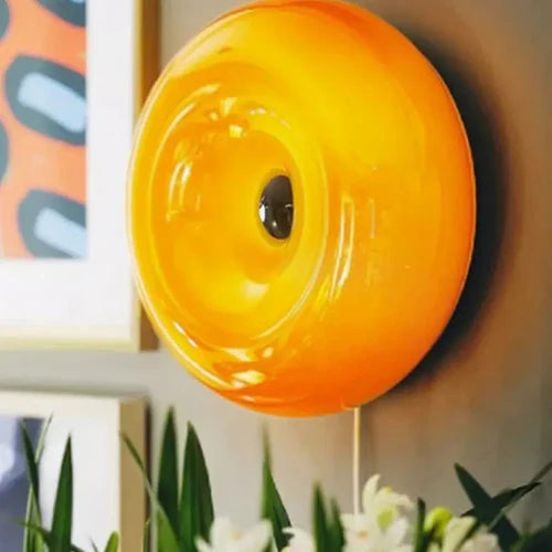 Transforme seus ambientes com o estilo minimalista e contemporâneo do Abajur/Arandela LED Donut Light. Da lojaorganizeja.com