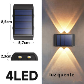 Ilumine sua área externa com estilo e eficiência utilizando a Arandela de Parede Solar Lux, uma solução sustentável que combina funcionalidade e design moderno para destacar qualquer ambiente ao ar livre. Da lojaorganizeja.com