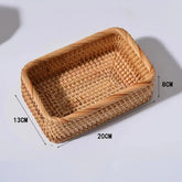 Transforme seus espaços com o charme natural e a funcionalidade do Cesto Decorativo Trançado Organizador Natural, uma peça que une organização e estilo para qualquer ambiente. Da lojaorganizeja.com