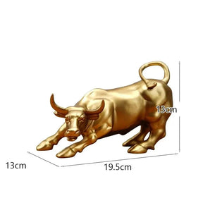 A Escultura Touro Dourado Wall Street é mais do que uma peça decorativa; é um símbolo icônico de força, poder e prosperidade. Da lojaorganizeja.com