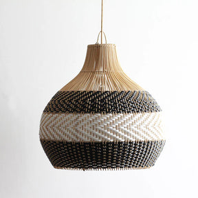  A Luminária Pendente Rattan é a escolha ideal para quem deseja incorporar um toque de elegância natural e sustentabilidade à sua decoração. Da lojaorganizeja.com