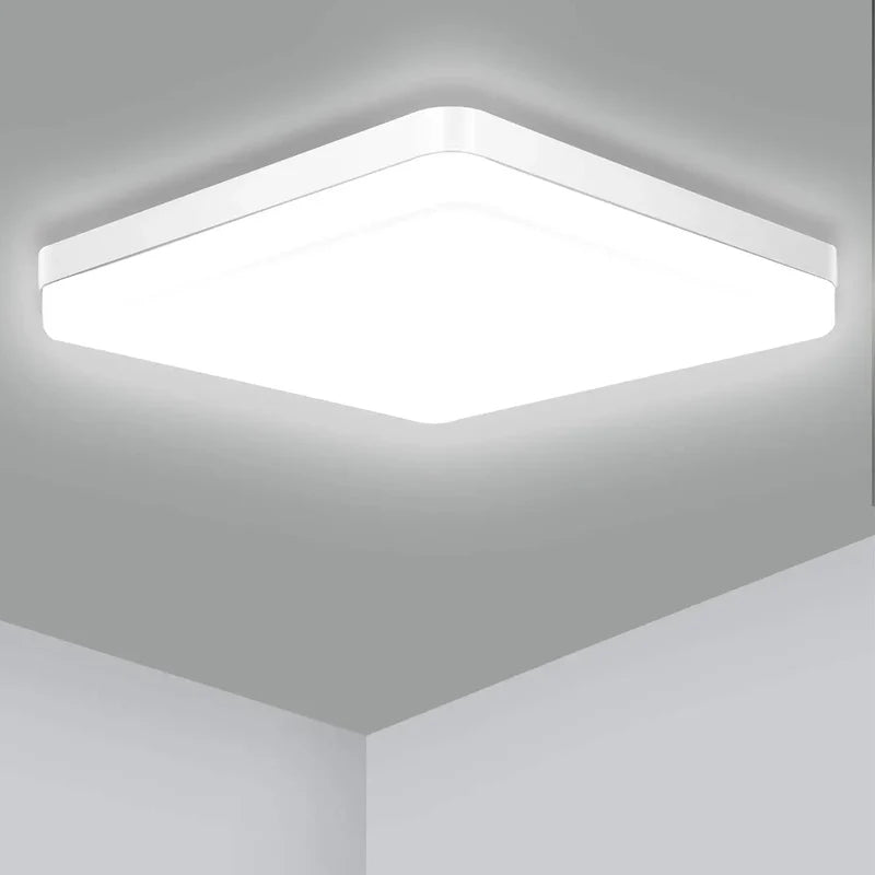 A Luminária de Teto Quadrada Moderna LED Bivolt combina funcionalidade com um design elegante e contemporâneo. Da lojaorganizeja.com