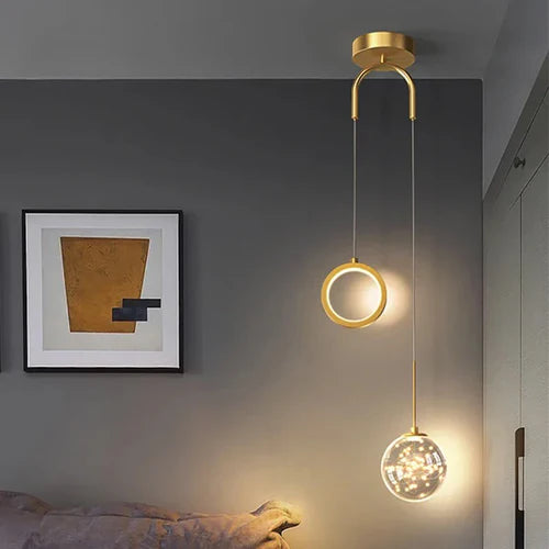 Apresente&nbsp;uma nova definição de estilo e modernidade com o&nbsp;Lustre LED Golden Shine. Da lojaorganizeja.com