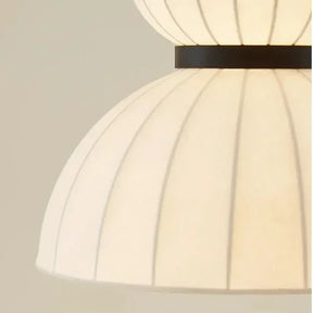Crie um ambiente acolhedor e sofisticado com o Lustre LED Kyoto Vintage, inspirado na estética japonesa e no minimalismo atemporal. Da lojaorganizeja.com
