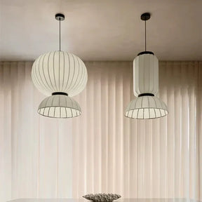Crie um ambiente acolhedor e sofisticado com o Lustre LED Kyoto Vintage, inspirado na estética japonesa e no minimalismo atemporal. Da lojaorganizeja.com