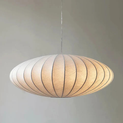 Transforme seus espaços com o Lustre LED Serenity Oval, a escolha ideal para quem busca sofisticação e iluminação perfeita. Da lojaorganizeja.com