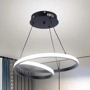 Dê um toque de modernidade e estilo ao seu espaço com o Lustre Pendente Loop Circular em Led. Da lojaorganizeja.com