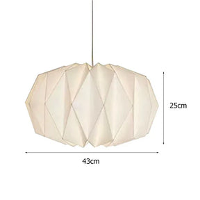 Eleve a decoração da sua casa com o Lustre Pendente Origami Illumination, uma peça sofisticada que une design contemporâneo e funcionalidade. Da lojaorganizeja.com