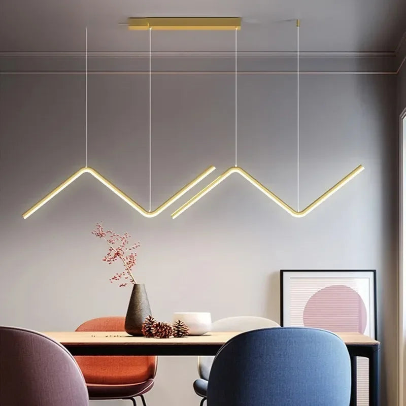 Transforme sua sala em um ambiente sofisticado com o Lustre Pendente Whitecap 90cm, que une design moderno e funcionalidade para criar uma iluminação única e encantadora. Da lojaorganizeja.com