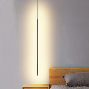  Desfrute da beleza na simplicidade com o Pendente Barra Minimalista. Seu design clean e moderno reflete uma estética minimalista que adiciona um toque de elegância a qualquer espaço. Da loja lojaorganizeja.com