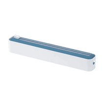 Apresentamos o Suporte com Cortador 3 em 1 , uma solução completa para facilitar o uso de filme plástico, papel alumínio e papel manteiga. Da loja lojaorganizeja.com